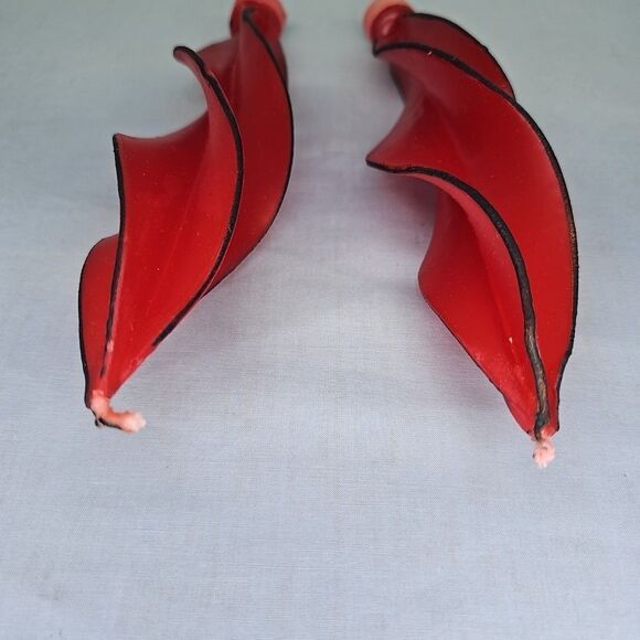 Swirl Red Candle Taper BeesWax Design Spiral Set of 2 VTG USA Cali 8.5'' NIB - Picture 12 of 16